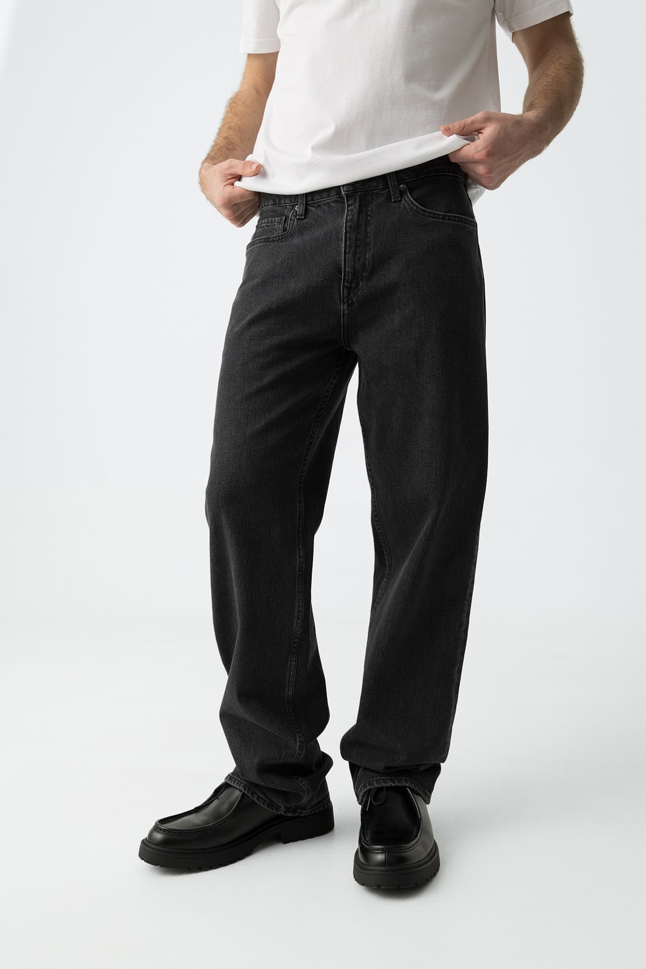 Black Baggy Jeans