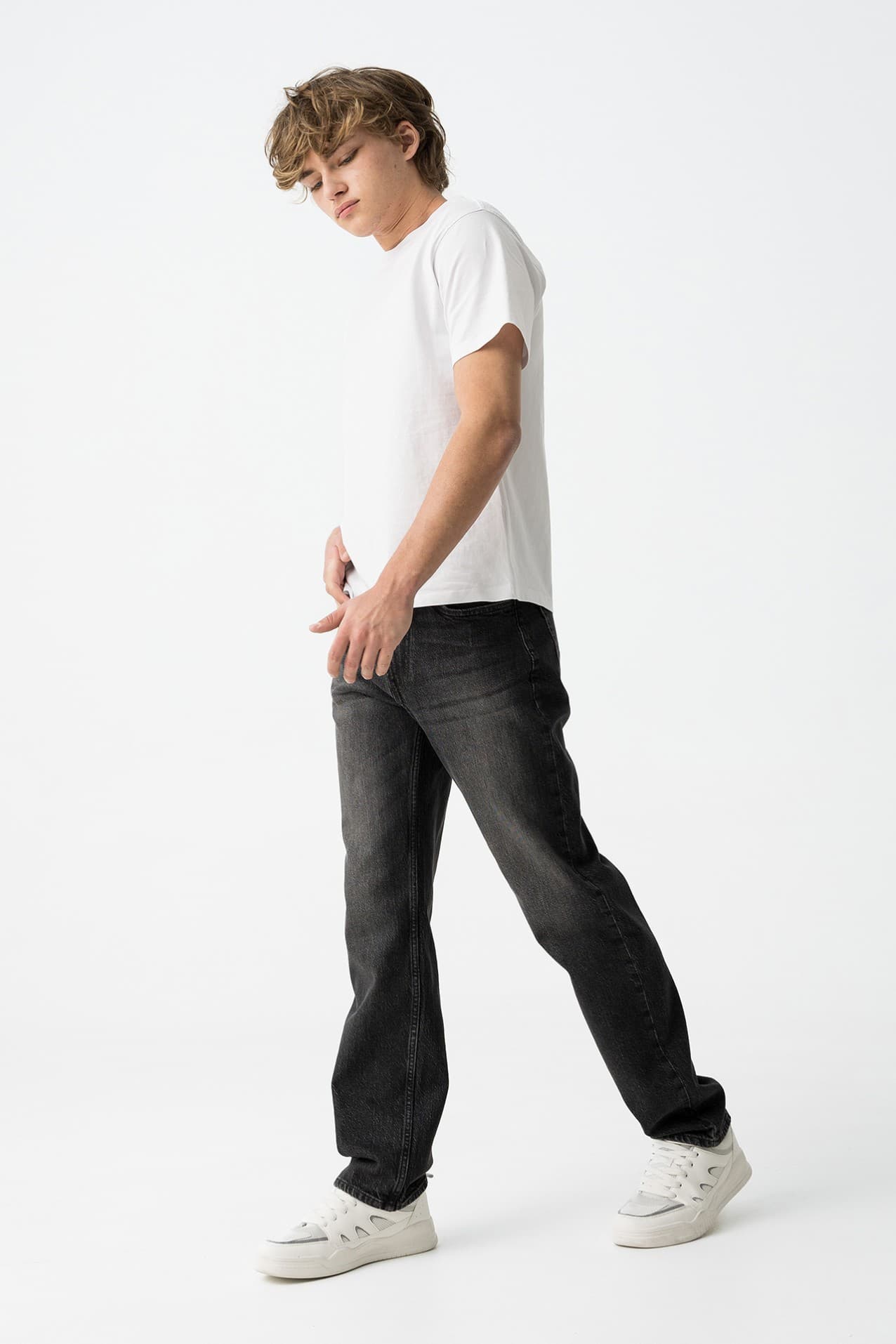 Black Wash Straight Leg
