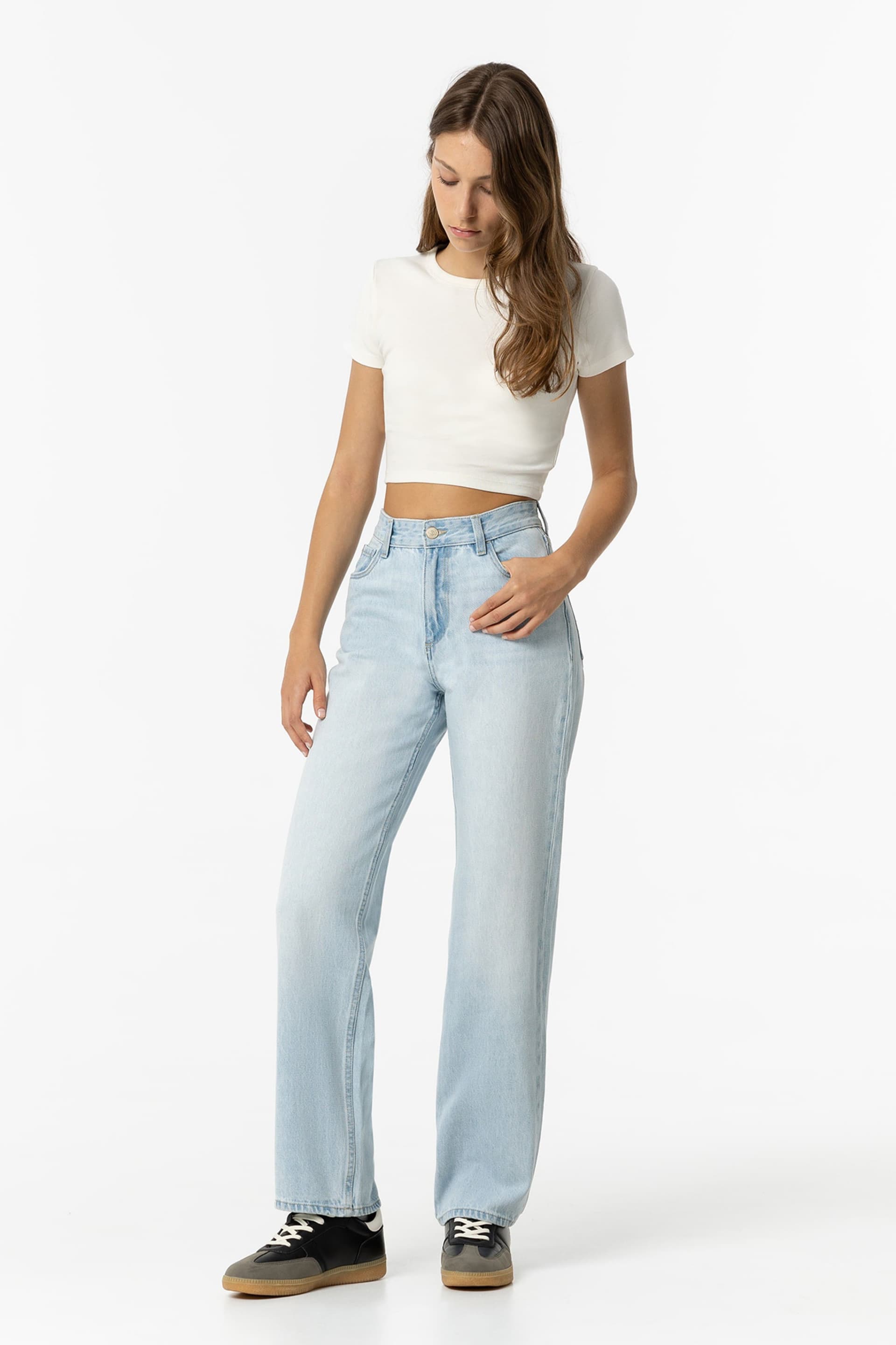 Light-Wash Straight Leg